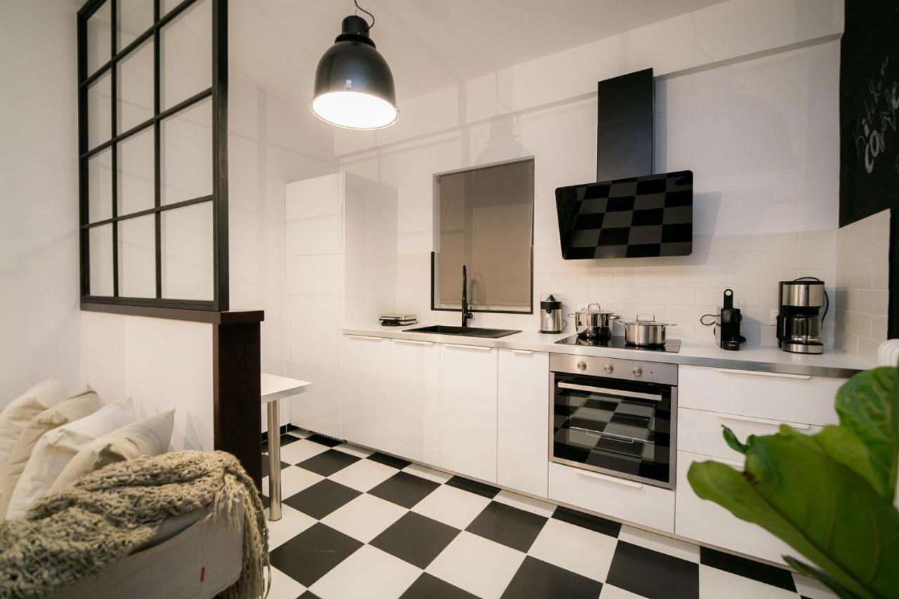 Fena Uptown Easy Living Apartment 볼로스 외부 사진
